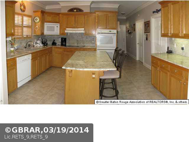 1709 Fox Croft Boulevard Baton Rouge, LA 70815 - Photo 2 of 18 Gallery Image 2