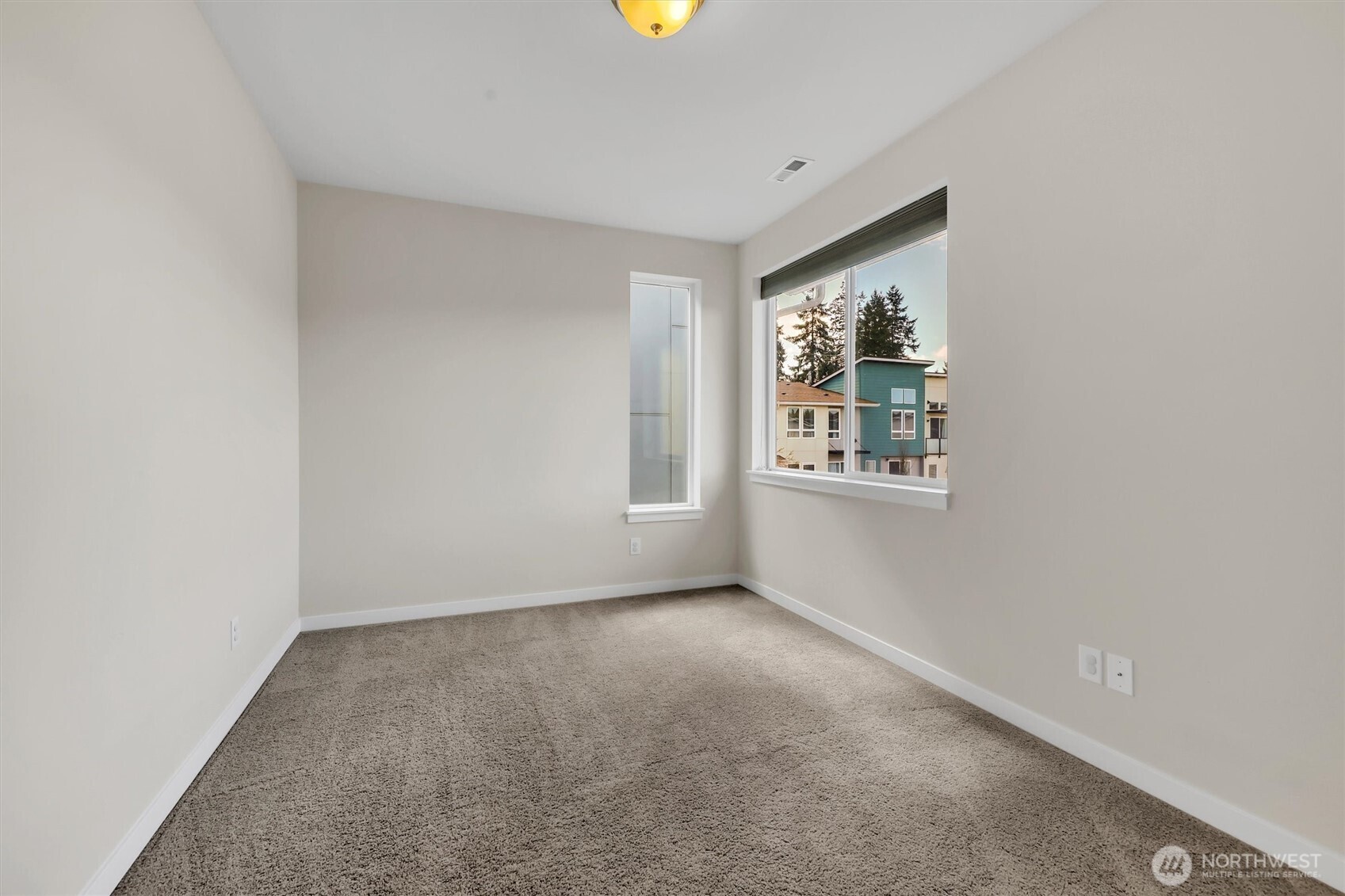 14610 36th Avenue Northeast Lake Forest Park, WA 98155 - Photo 18 of 37