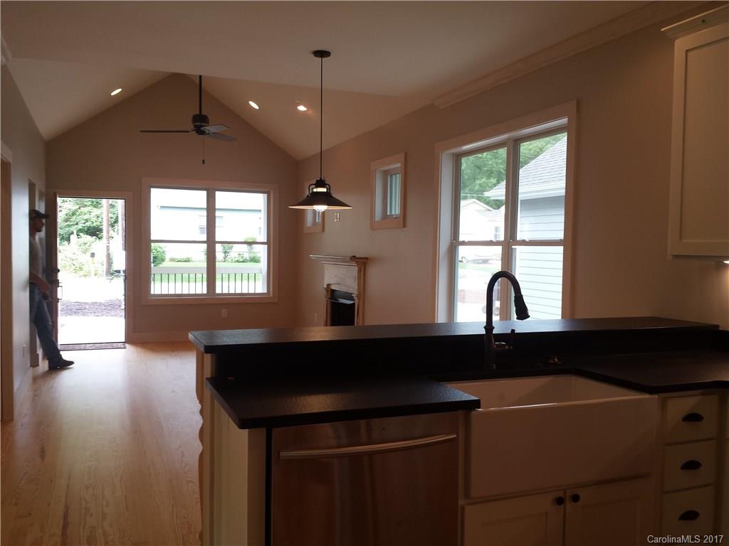 214 Turnpike Road Brevard, NC 28712 - Photo 17 of 24 Gallery Image 17