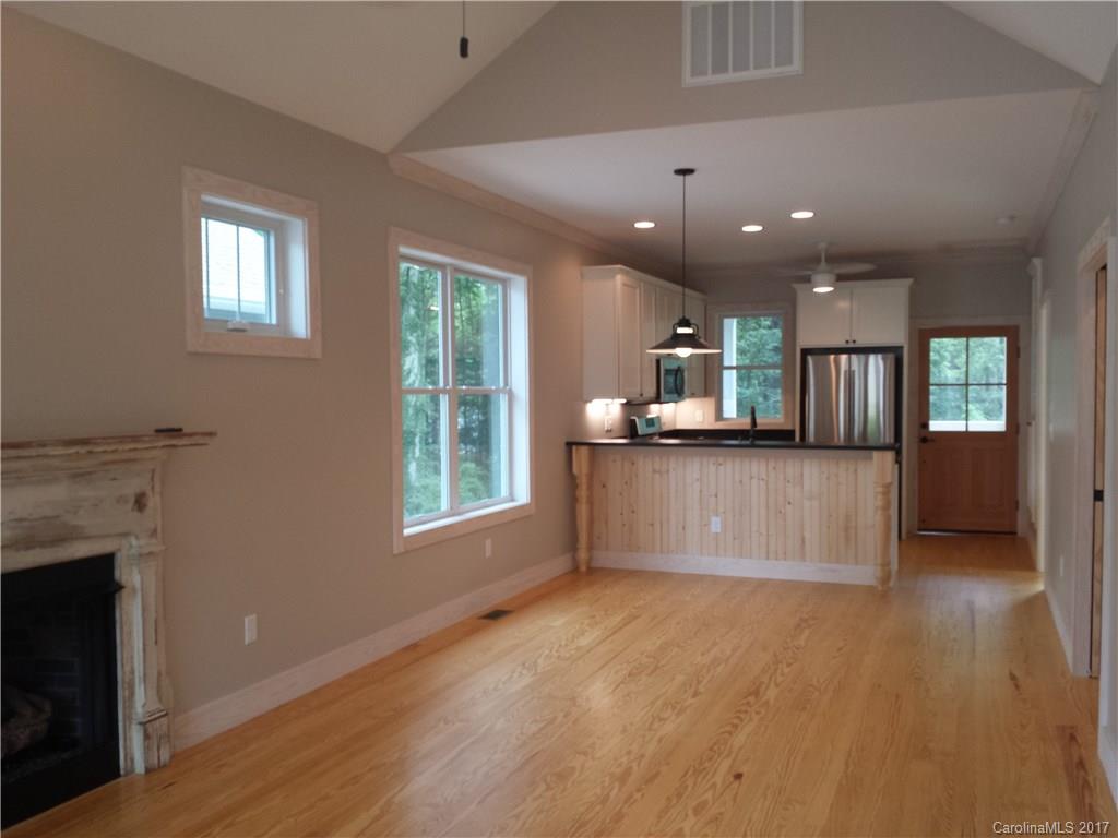 214 Turnpike Road Brevard, NC 28712 - Photo 18 of 24 Gallery Image 18