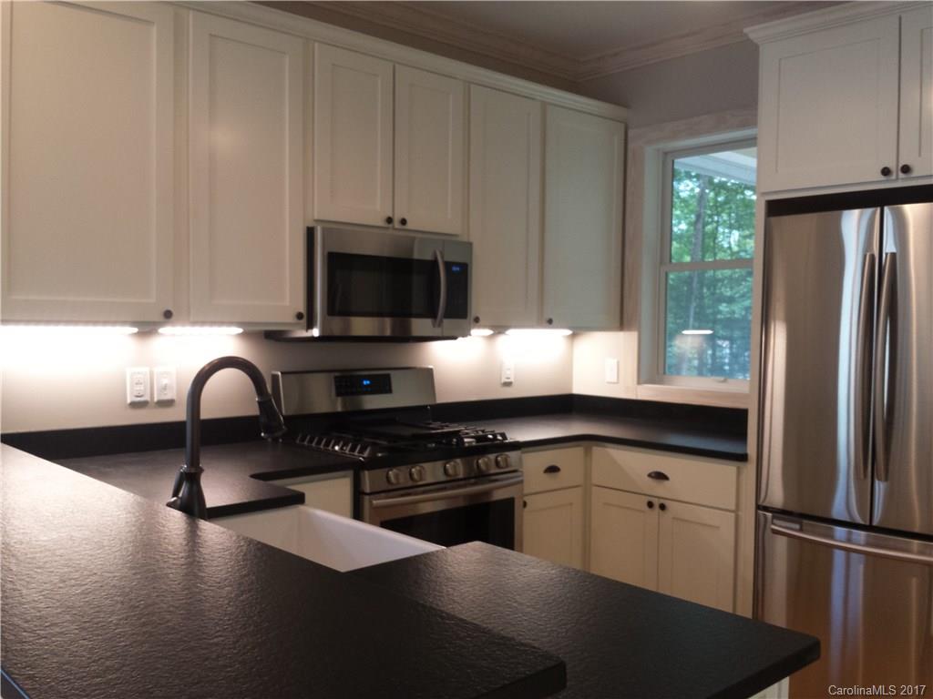 214 Turnpike Road Brevard, NC 28712 - Photo 19 of 24 Gallery Image 19
