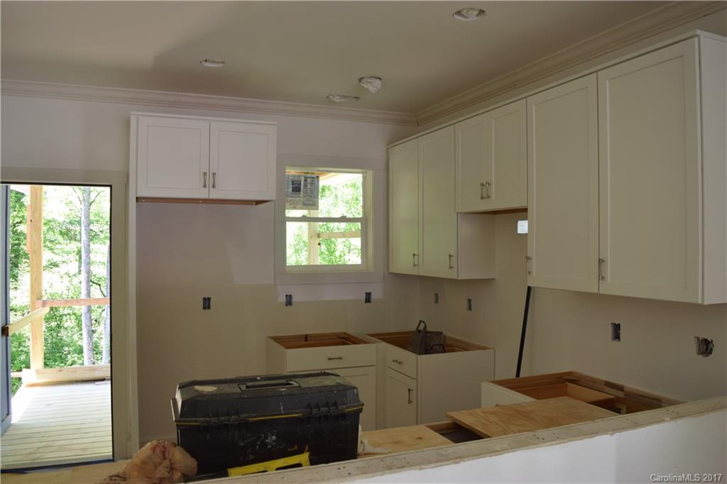 214 Turnpike Road Brevard, NC 28712 - Photo 10 of 24 Gallery Image 10