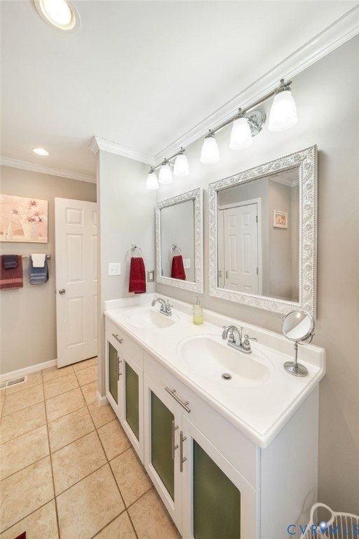 844 Monarch Shores Road Kilmarnock, VA 22482 - Photo 18 of 54