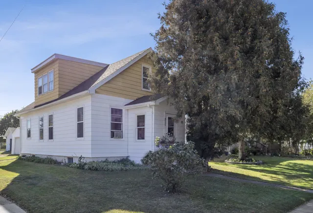 $178,000 | 311 1st Avenue Southeast, Dilworth, MN 56529