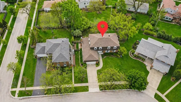 $749,900 | 1145 Hunting Drive, Palatine, IL 60067