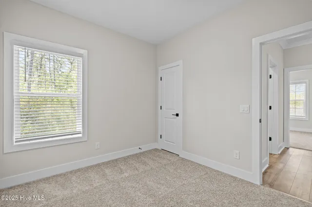 $373,900 | 103 Umbrella Palm Drive, Hampstead, NC 28443