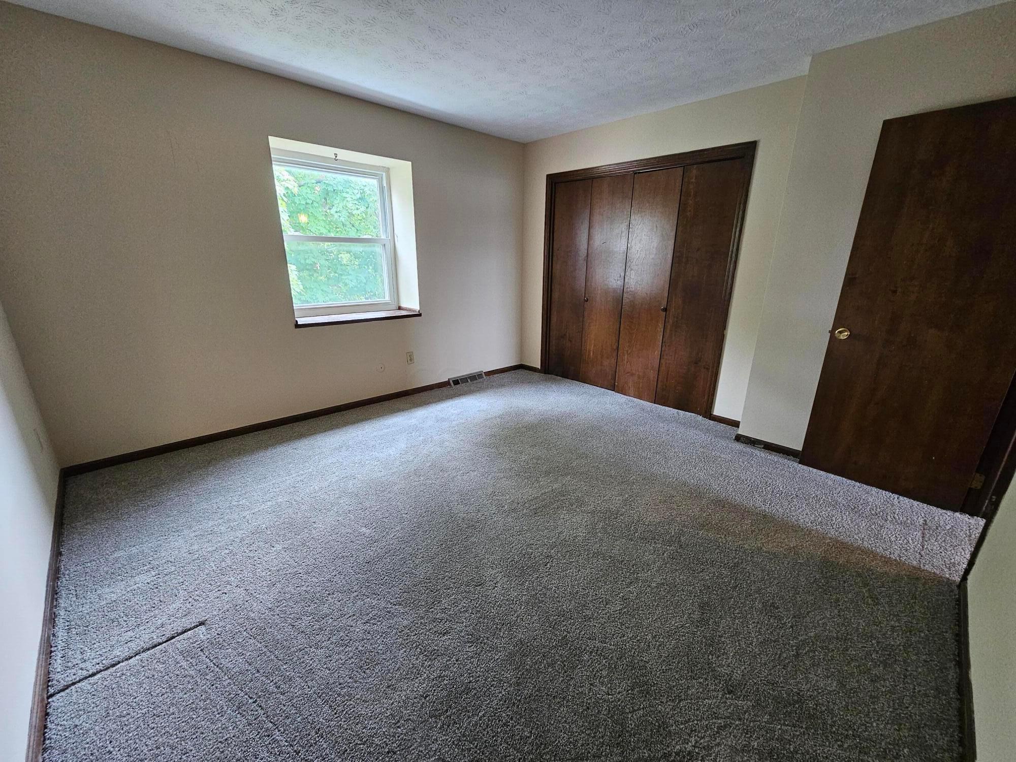 5060 Godown Road, Unit A Columbus, OH 43220 - Photo 18 of 25 20240807_113305
