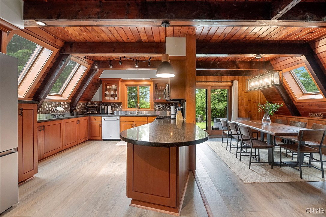 6139 Commane Road LaFayette, NY 13084 - Photo 15 of 49