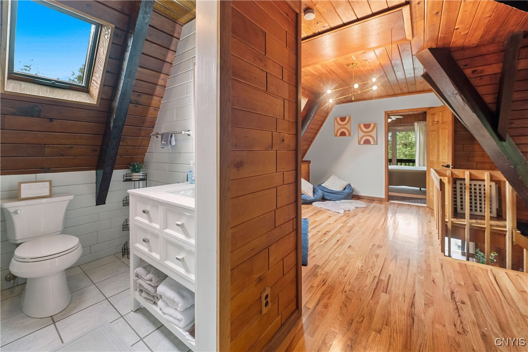 6139 Commane Road LaFayette, NY 13084 - Photo 28 of 49 View of second floor loft area and full bath