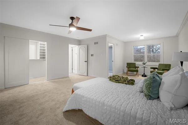 $1,150,000 | 11584 New London Drive, St. Louis, MO 63141