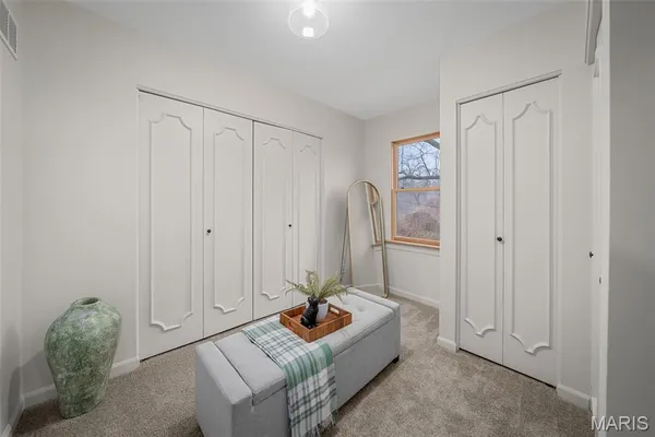 $1,150,000 | 11584 New London Drive, St. Louis, MO 63141
