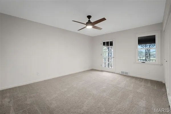 $1,150,000 | 11584 New London Drive, St. Louis, MO 63141