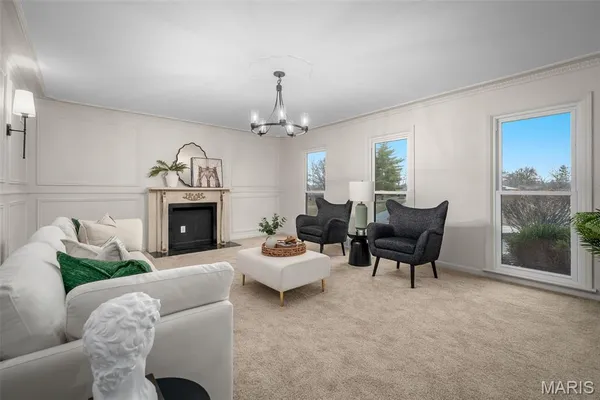 $1,150,000 | 11584 New London Drive, St. Louis, MO 63141
