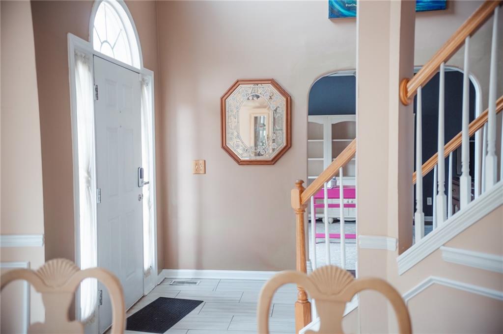 2932 Sunset View Circle Suwanee, GA 30024 - Photo 18 of 44 a view of a hallway with entryway