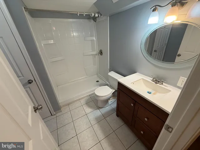 $2,900 | 19605 Kilcreggan Way, Gaithersburg, MD 20879