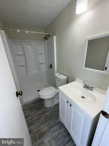 $2,900 | 19605 Kilcreggan Way, Gaithersburg, MD 20879