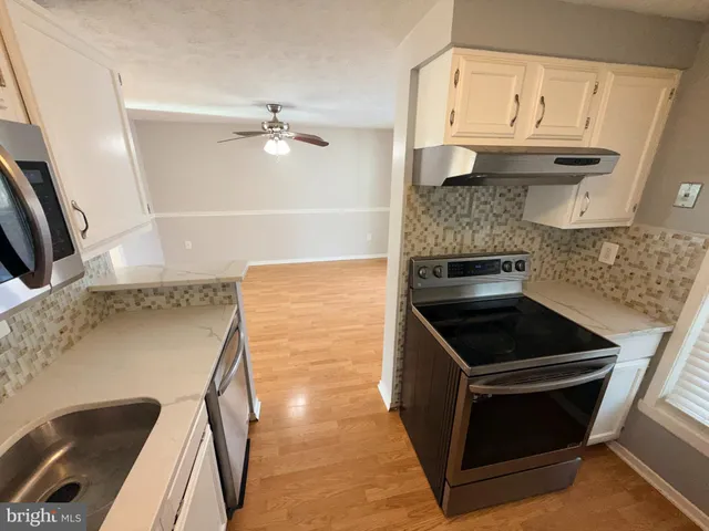 $2,900 | 19605 Kilcreggan Way, Gaithersburg, MD 20879