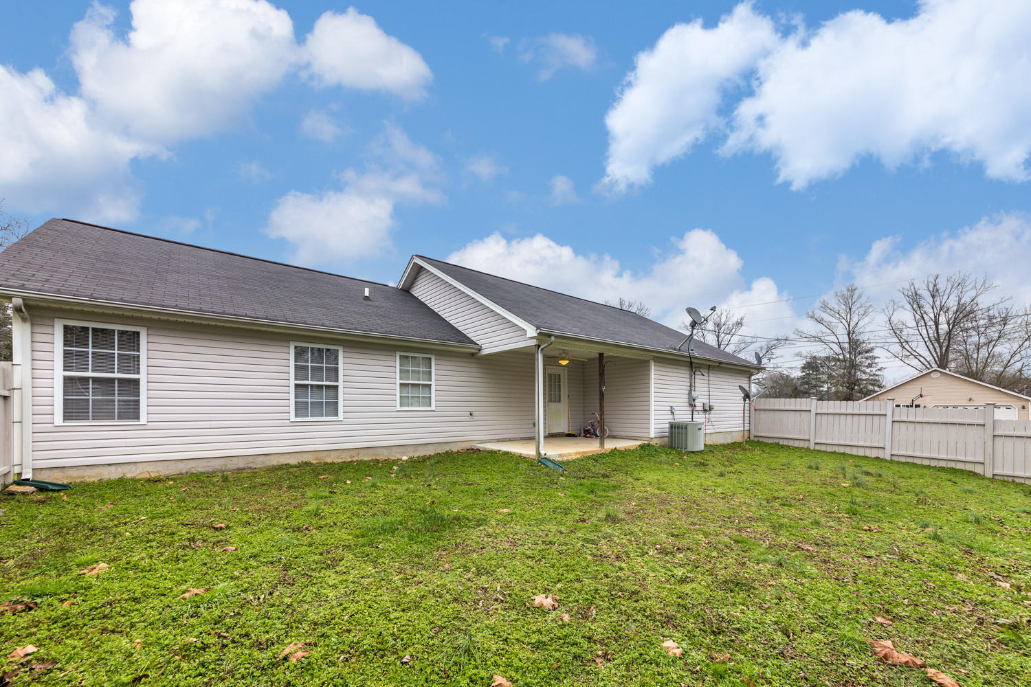 141 Pine Grove Access Road Ringgold, GA 30736 - Photo 23 of 26 141_Pine_Grove_Access_Rd_008