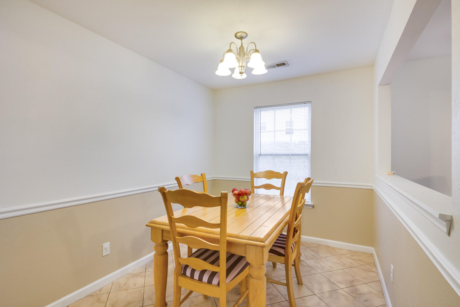 141 Pine Grove Access Road Ringgold, GA 30736 - Photo 8 of 26 141_Pine_Grove_Access_Rd_016