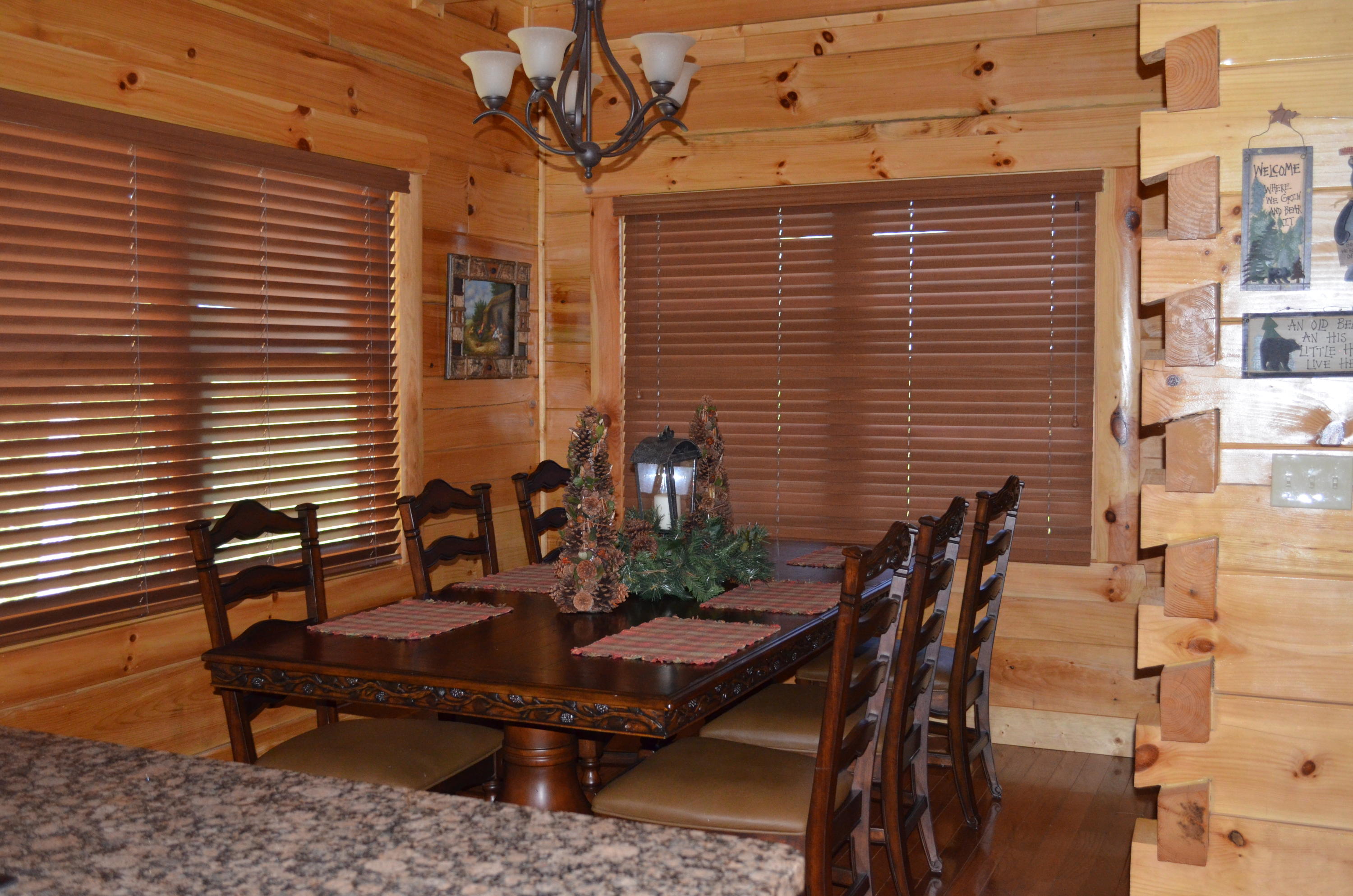 2022 Smoky Cove Road Sevierville, TN 37876 - Photo 11 of 39 DSC_0465
