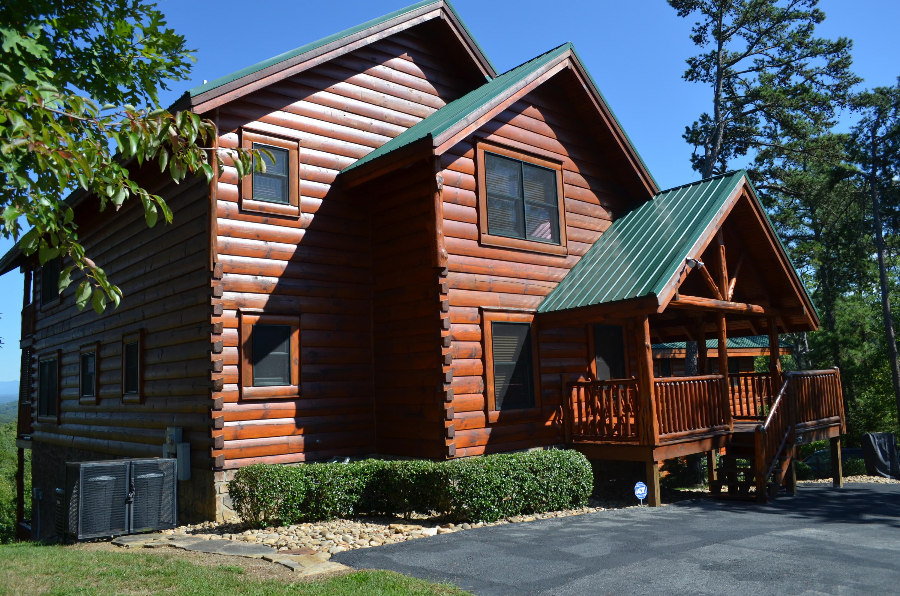 2022 Smoky Cove Road Sevierville, TN 37876 - Photo 3 of 39 DSC_0492