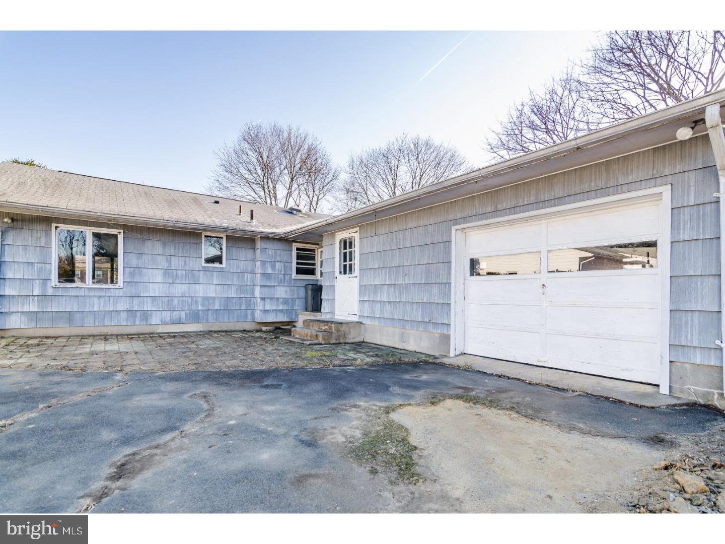 153 Hickory Corner Road Hightstown, NJ 08520 - Photo 24 of 25 Exterior Back