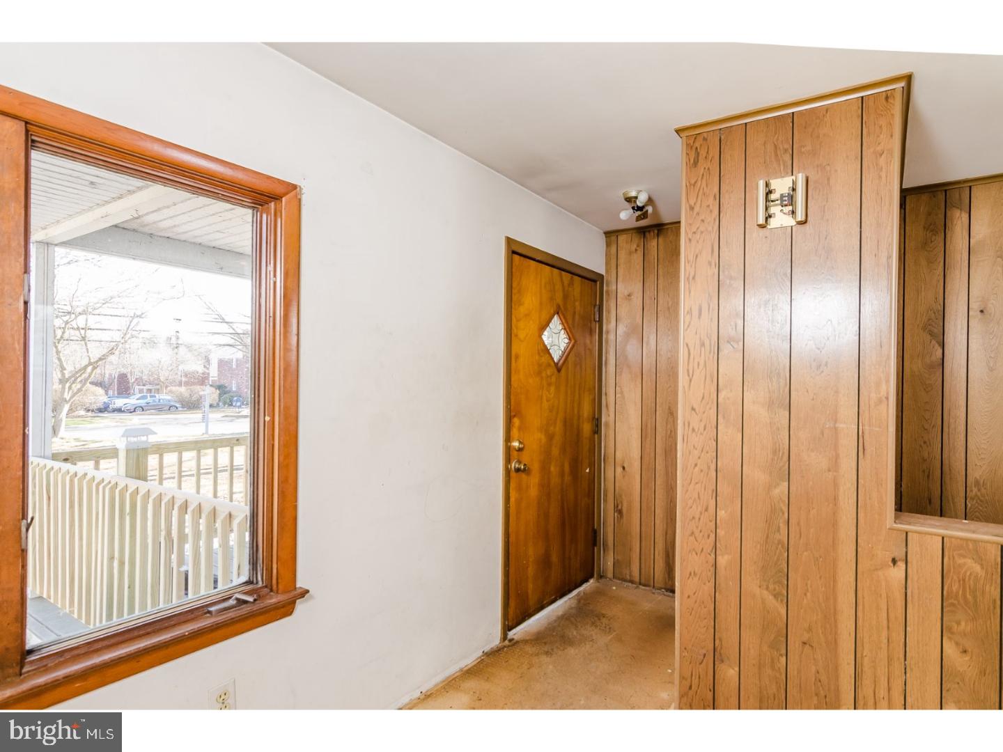 153 Hickory Corner Road Hightstown, NJ 08520 - Photo 5 of 25 Gallery Image 5