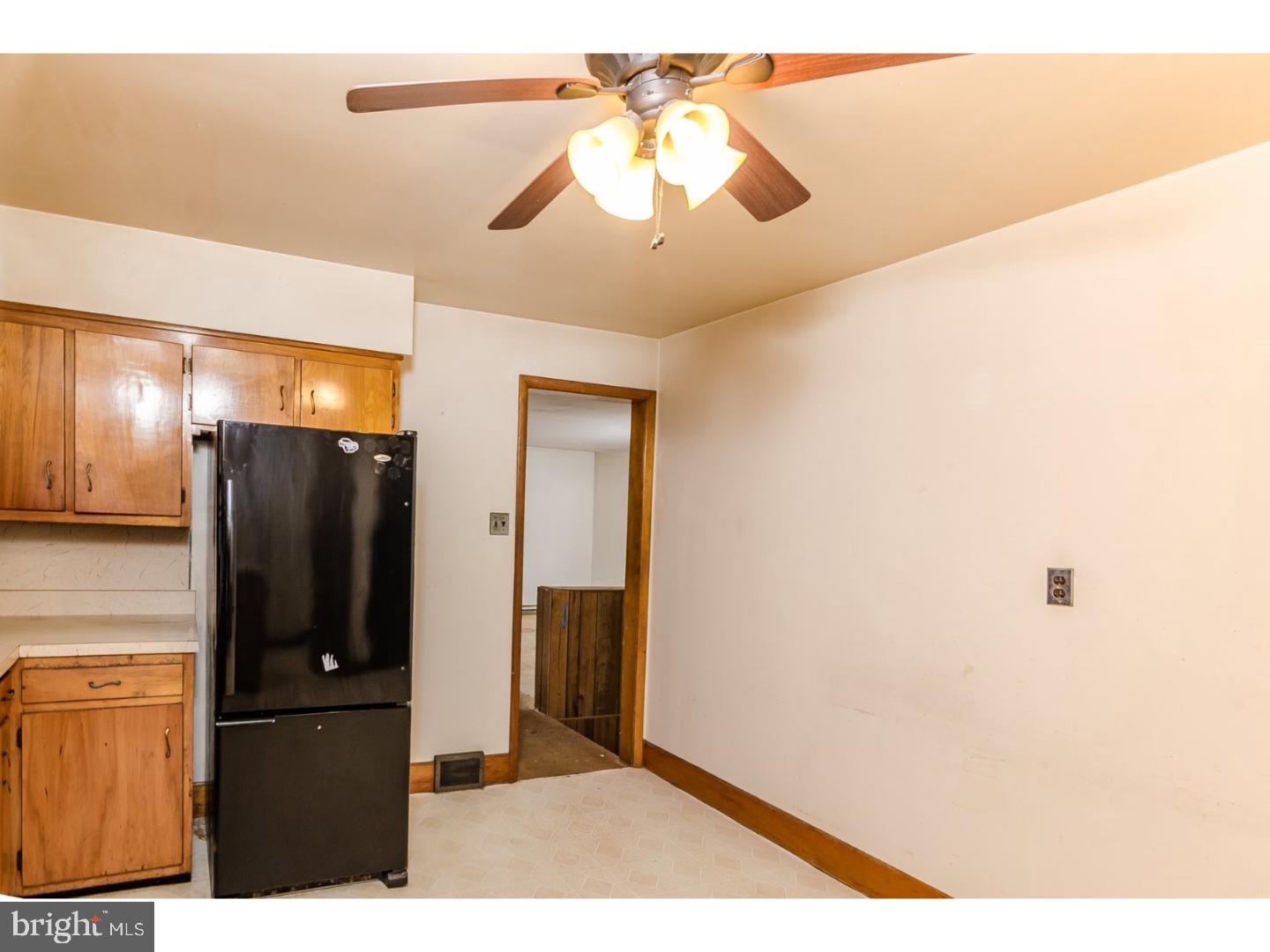 153 Hickory Corner Road Hightstown, NJ 08520 - Photo 10 of 25 Kitchen