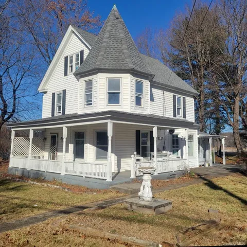 $3,500 | 5 Elm Street, Middletown, NY 10940