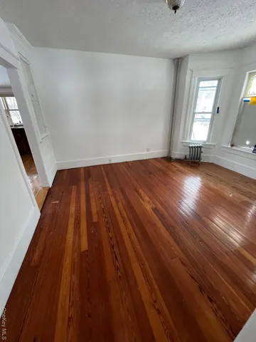 $3,500 | 5 Elm Street, Middletown, NY 10940