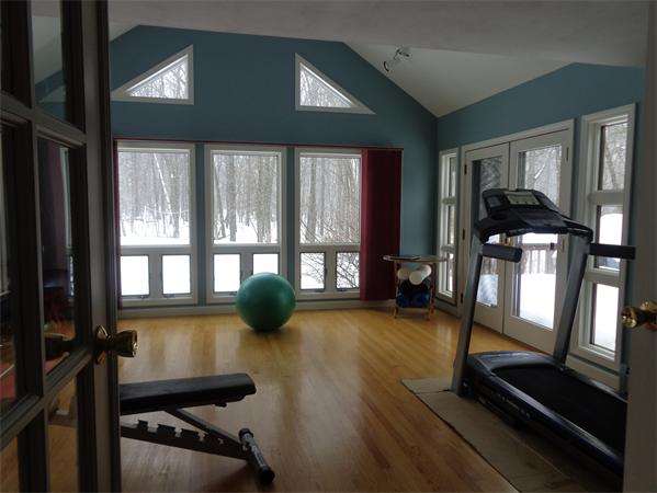 12 Ellsworth Road Andover, MA 01810 - Photo 2 of 10 Gallery Image 2