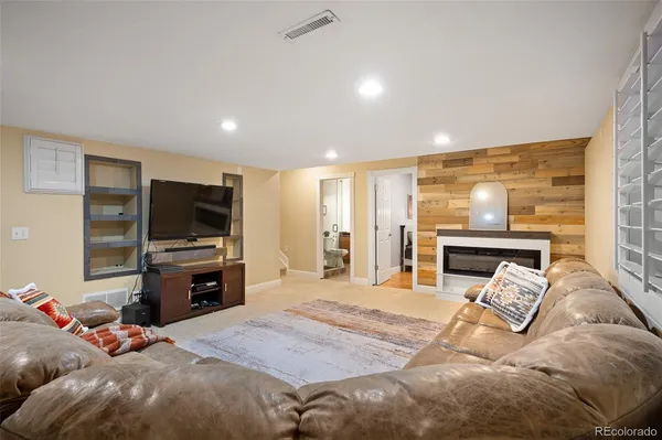 $840,000 | 3559 Craftsbury Drive, Highlands Ranch, CO 80126