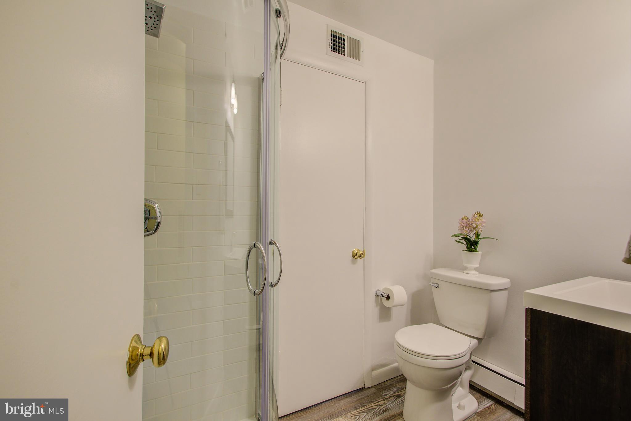13746 Notley Road Silver Spring, MD 20904 - Photo 25 of 37 Jack and Jill 3rd Full Bath
