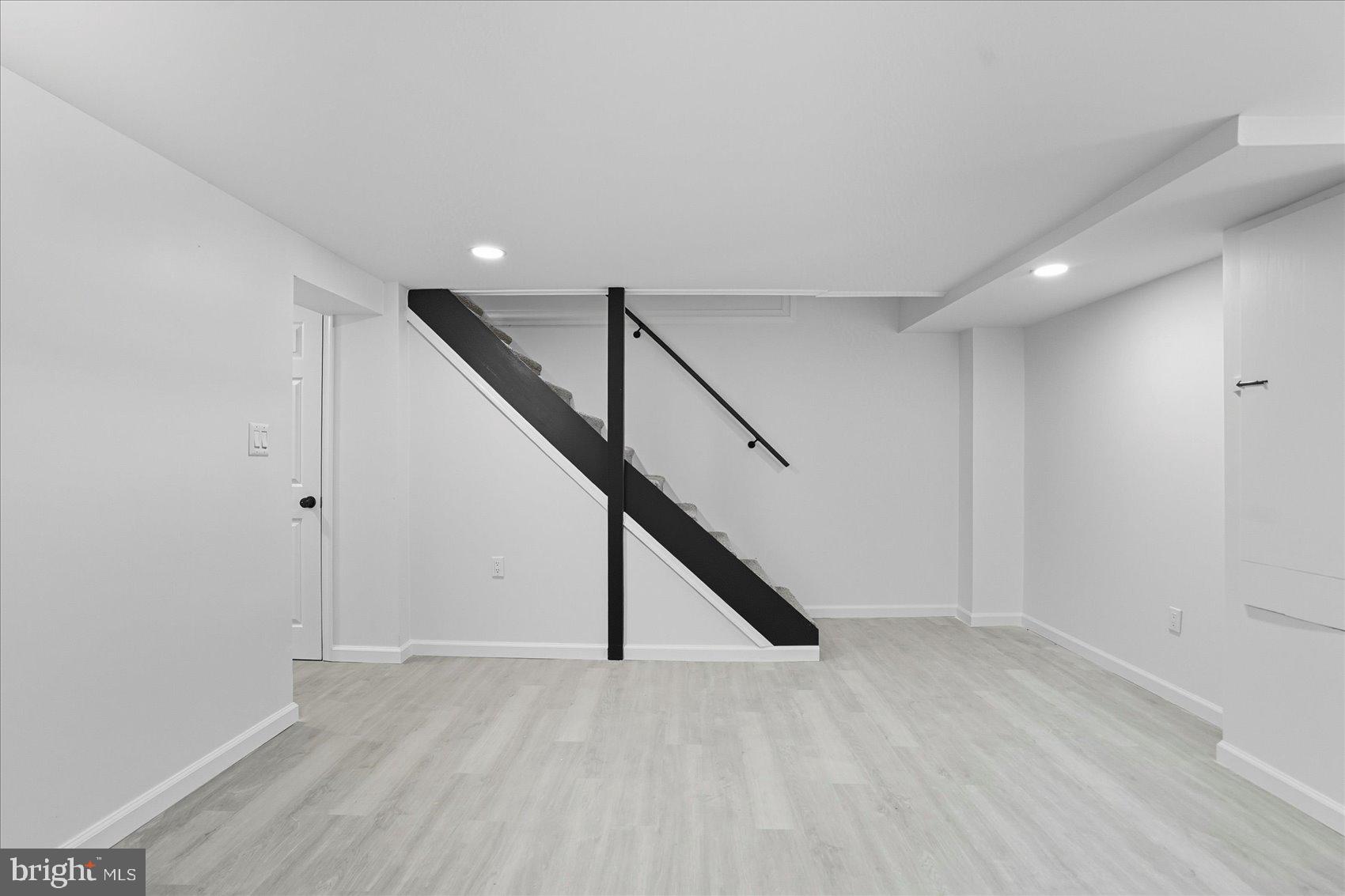 7443 Lawrence Road Baltimore, MD 21222 - Photo 27 of 39 Gallery Image 27