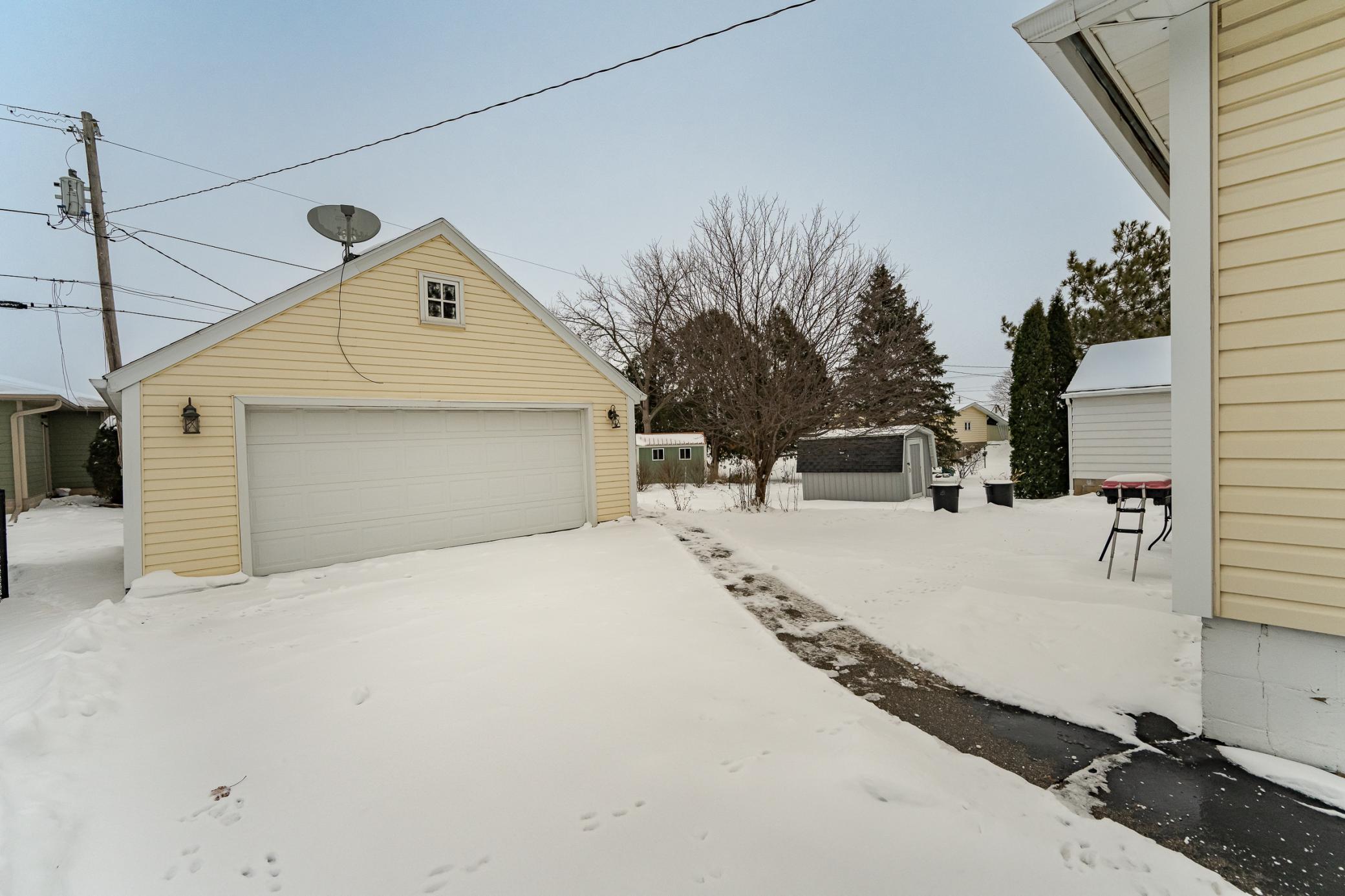 40 2nd Avenue Northwest Plainview, MN 55964 - Photo 28 of 30