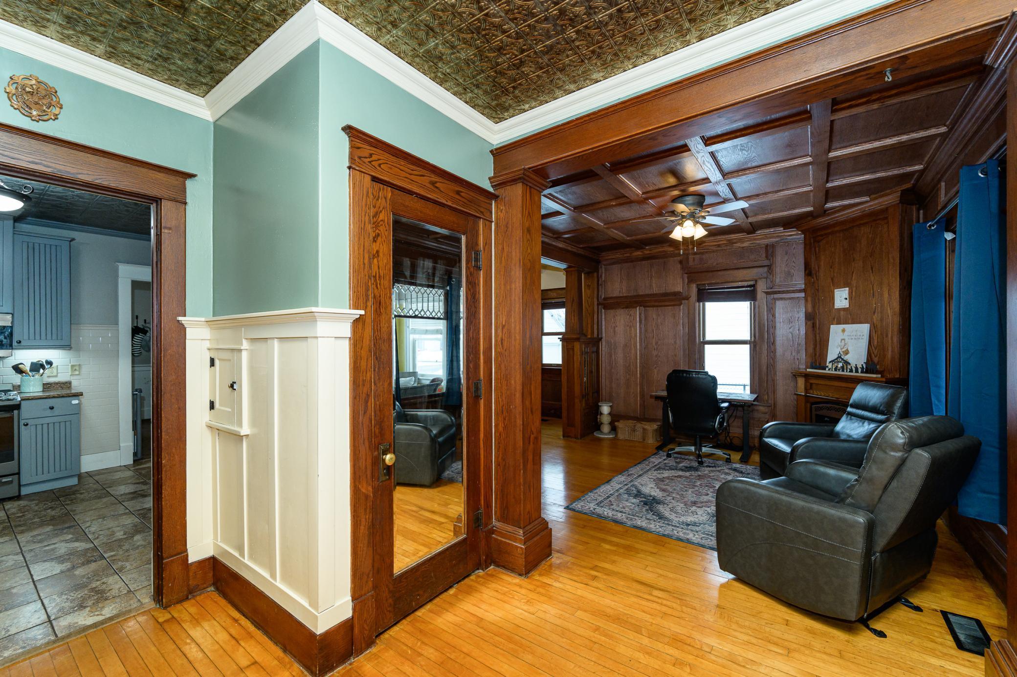 40 2nd Avenue Northwest Plainview, MN 55964 - Photo 7 of 30