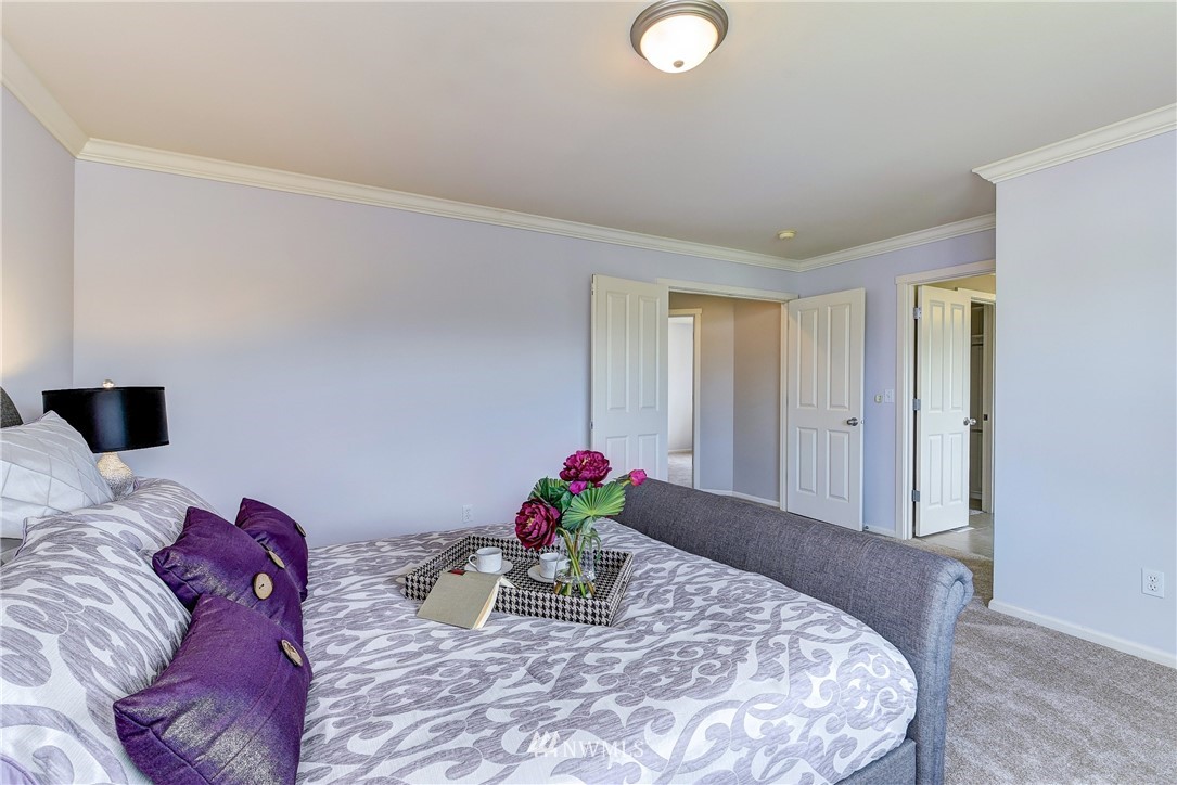 27507 Maple Ridge Way Southeast Maple Valley, WA 98038 - Photo 14 of 25