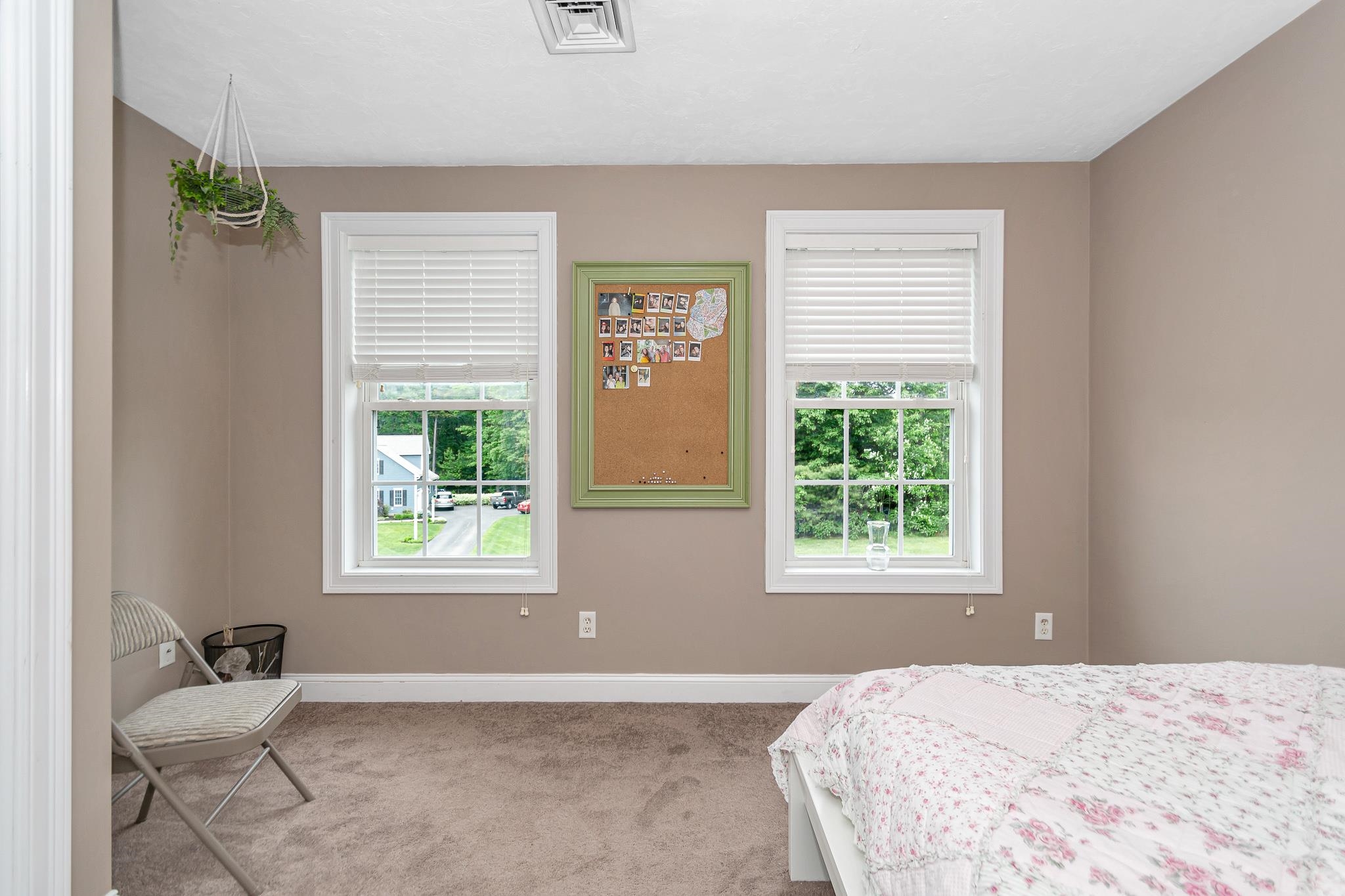 19 Edinburgh Road Windham, NH 03087 - Photo 23 of 40