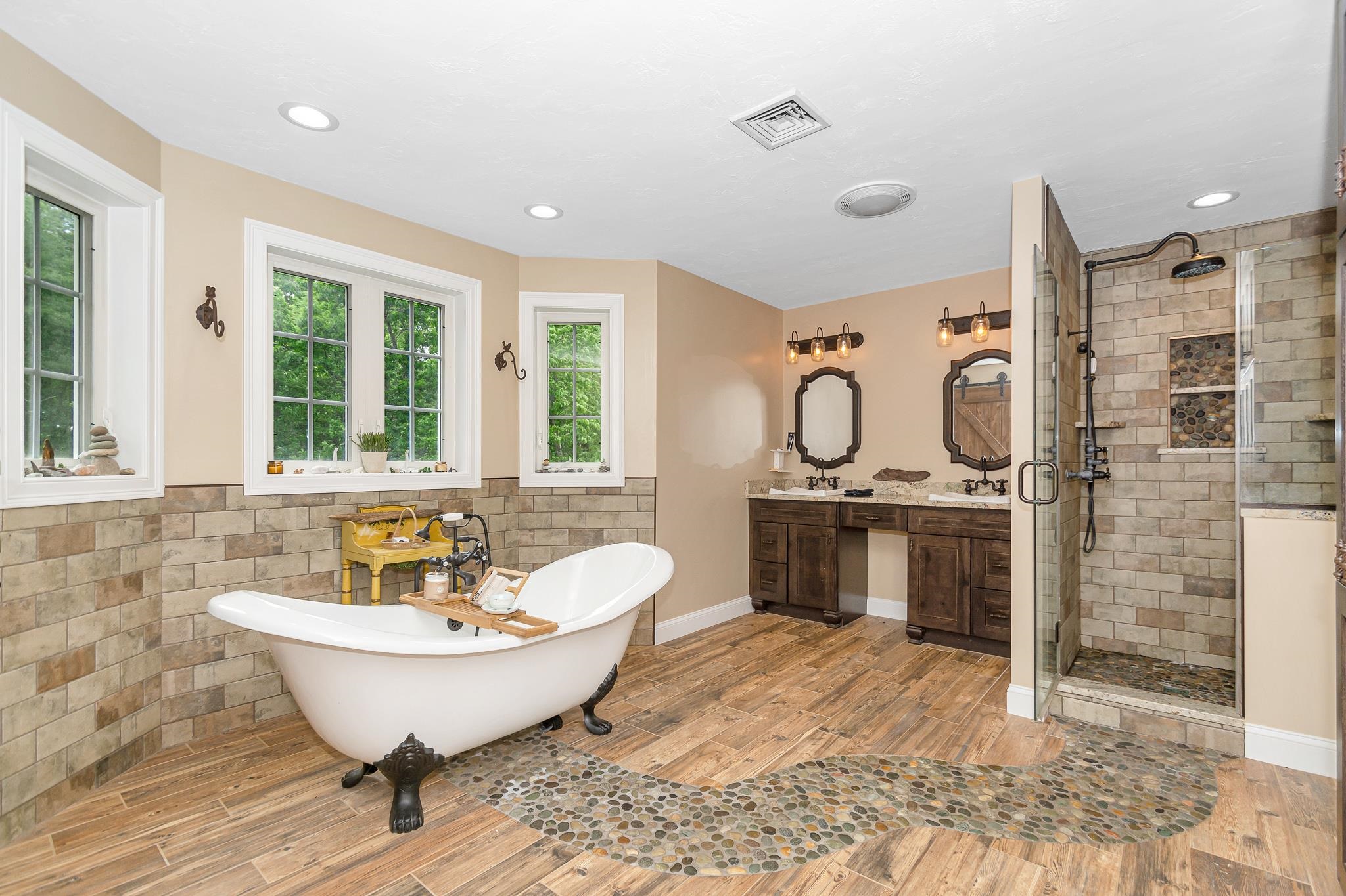 19 Edinburgh Road Windham, NH 03087 - Photo 25 of 40