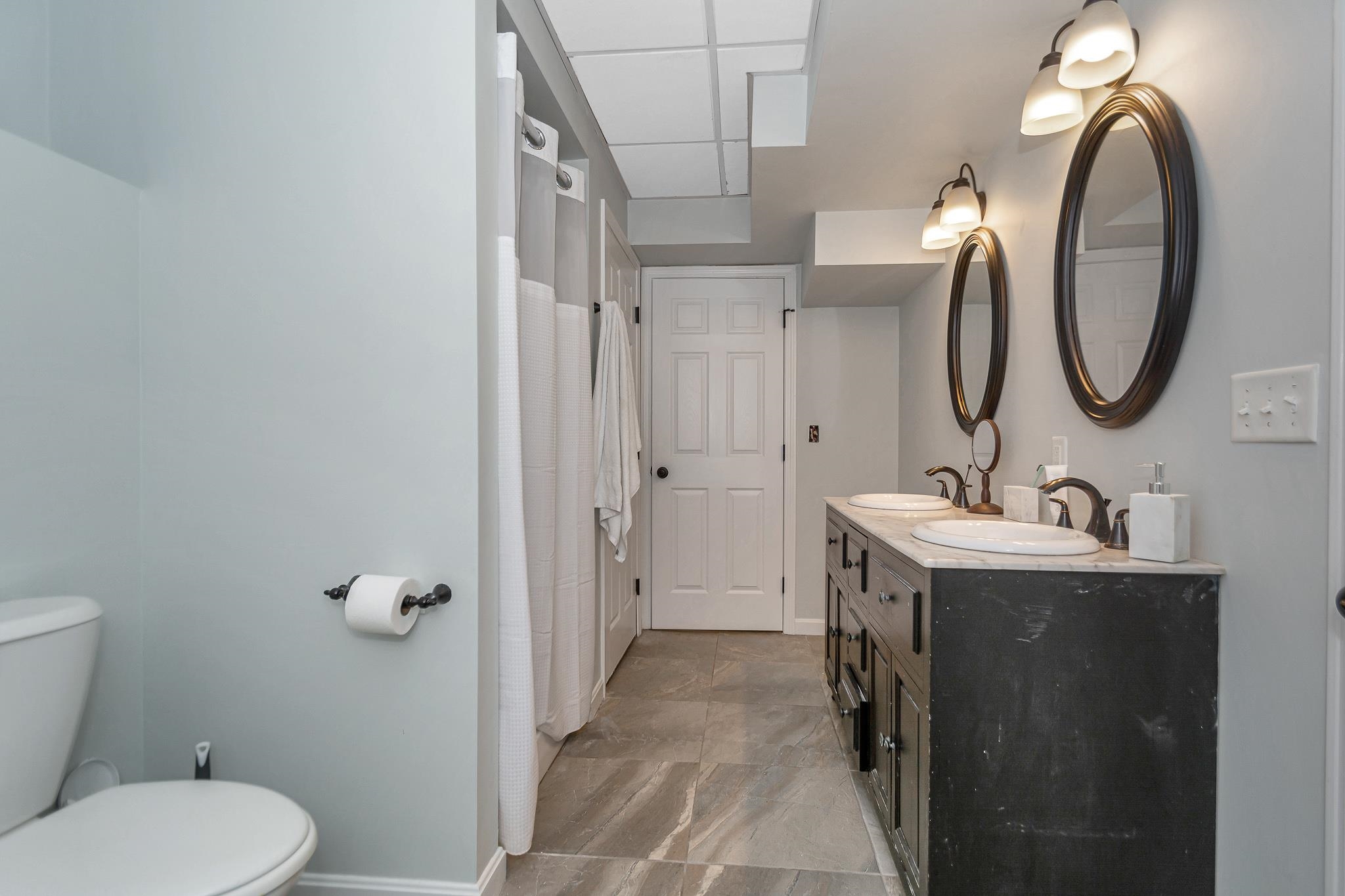 19 Edinburgh Road Windham, NH 03087 - Photo 32 of 40