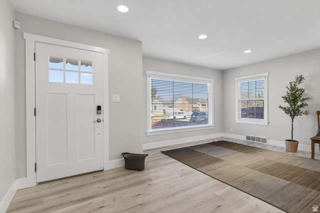 830 750 West Provo, UT 84604 - Photo 3 of 29
