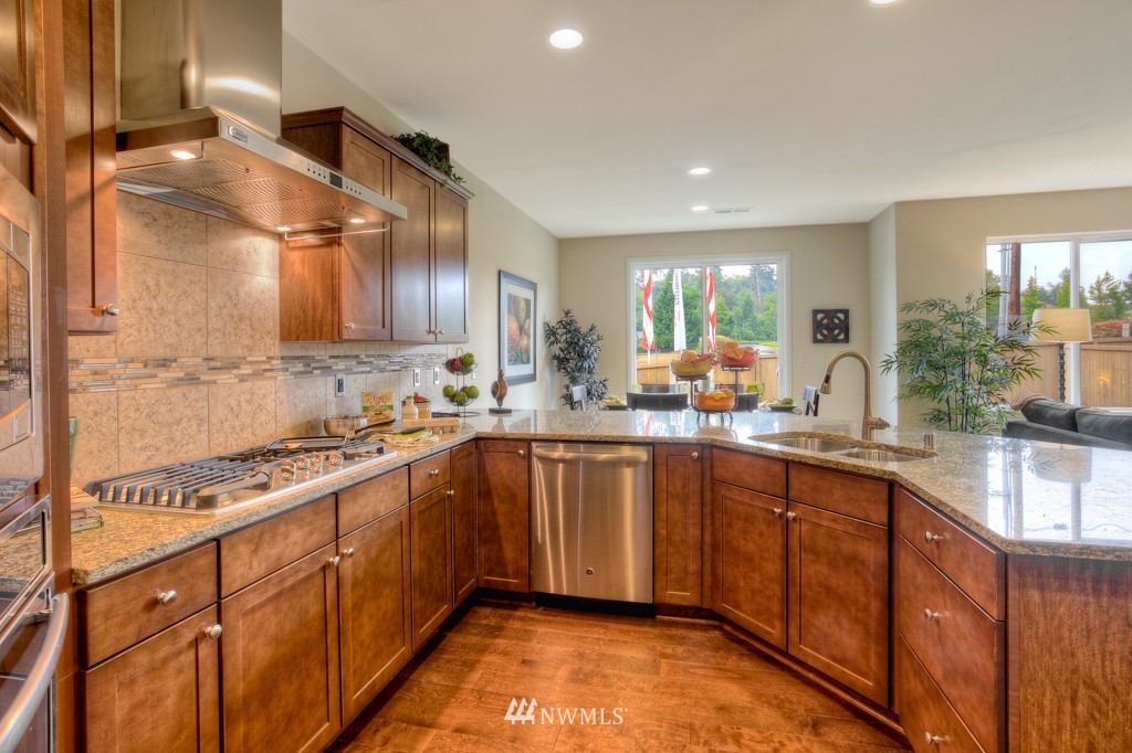 3417 195th Place Southeast, Unit 5 Bothell, WA 98012 - Photo 4 of 15 Gallery Image 4