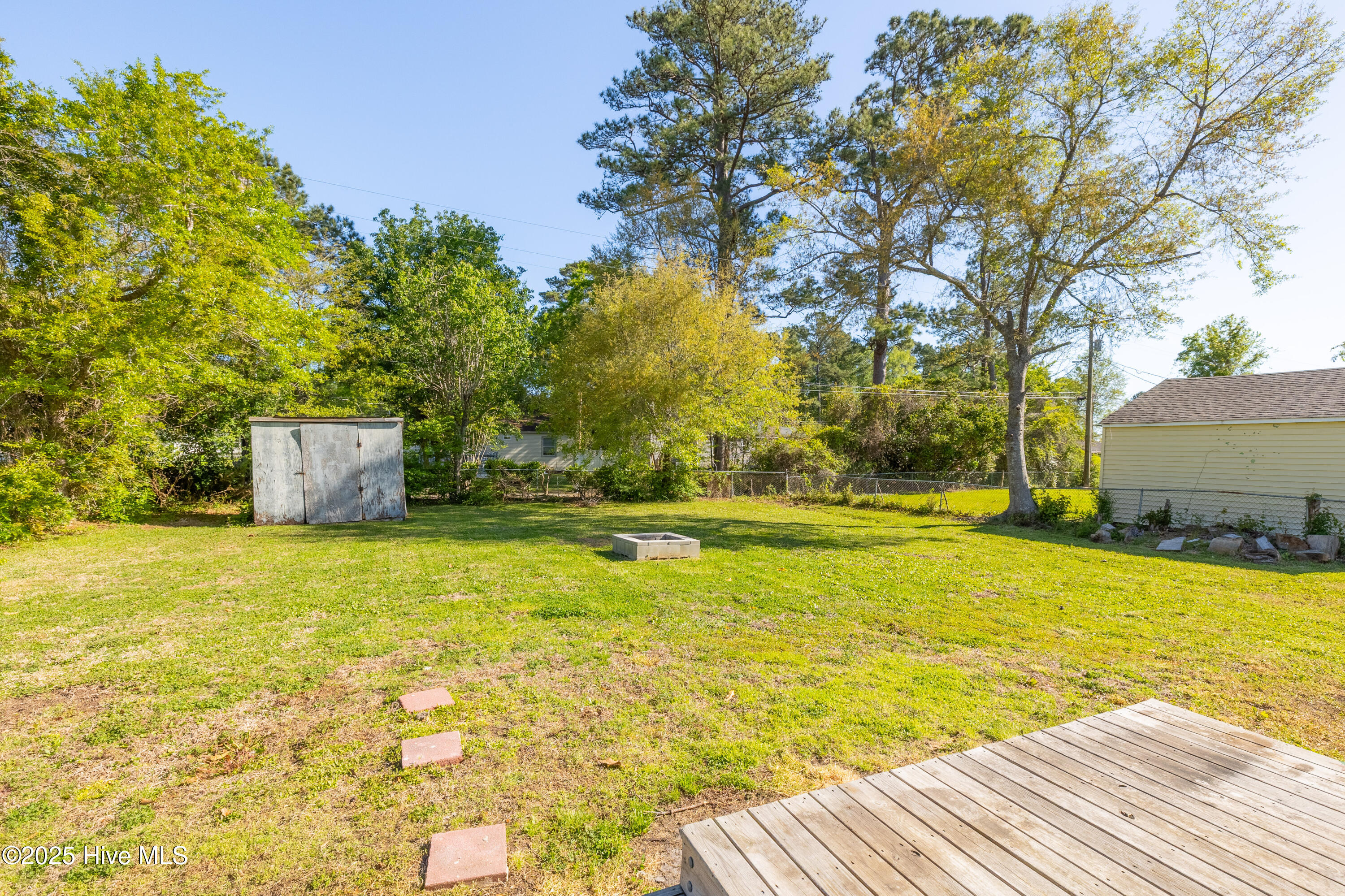 214 Kenneth Boulevard Havelock, NC 28532 - Photo 26 of 29 214 Kenneth Blvd-18