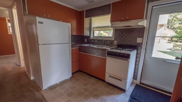 $590,000 | N3903 Lakeside Lane, Wautoma, WI 54982