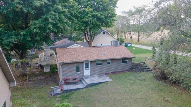 $650,000 | N3903 Lakeside Lane, Wautoma, WI 54982