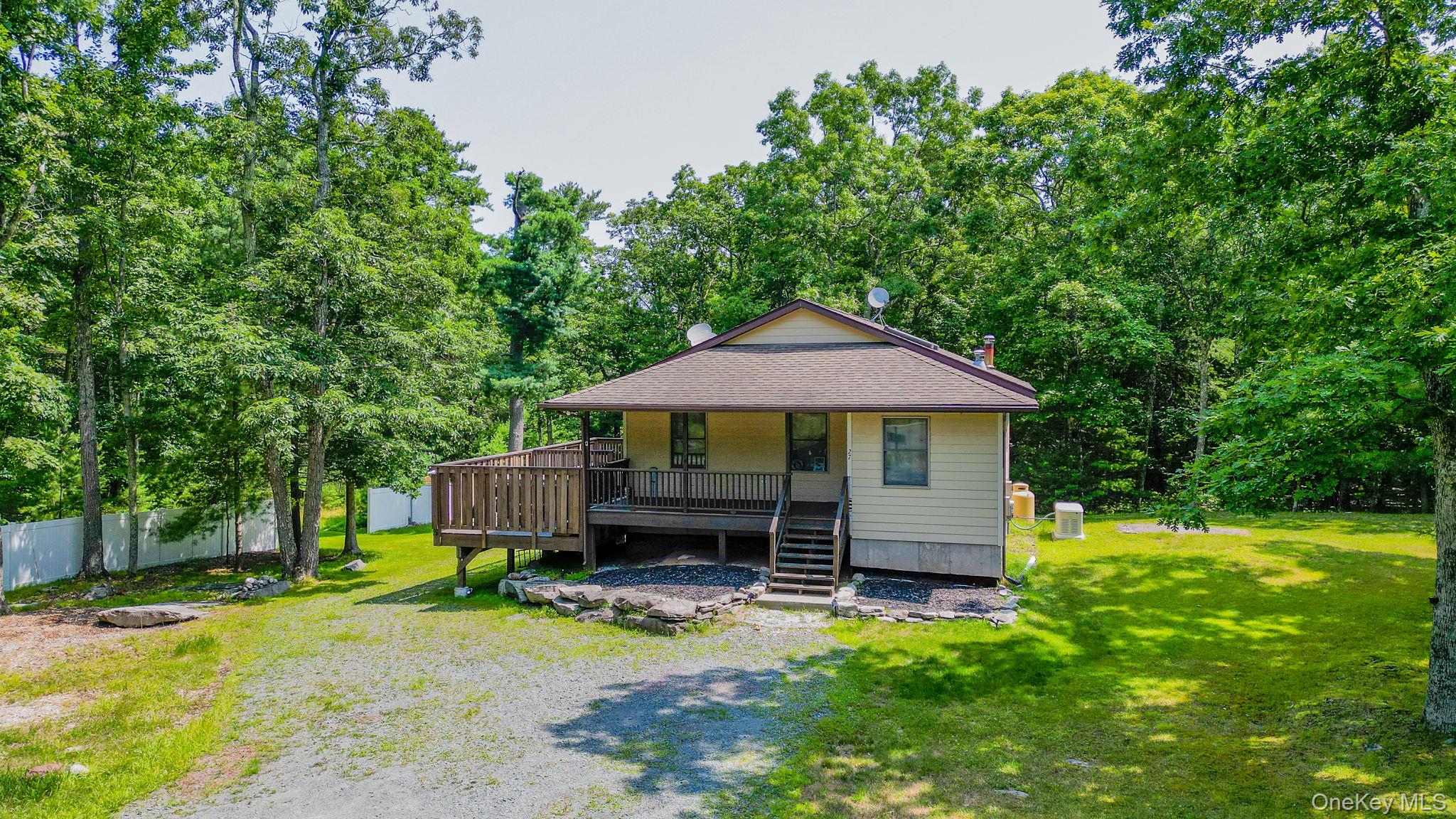 27 Elbert Road Wurtsboro, NY 12790 - Photo 1 of 27 Gallery Image 1