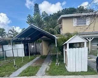$1,250 | 3811 Southwest 60th Terrace, Unit STUDIO, Davie, FL 33314