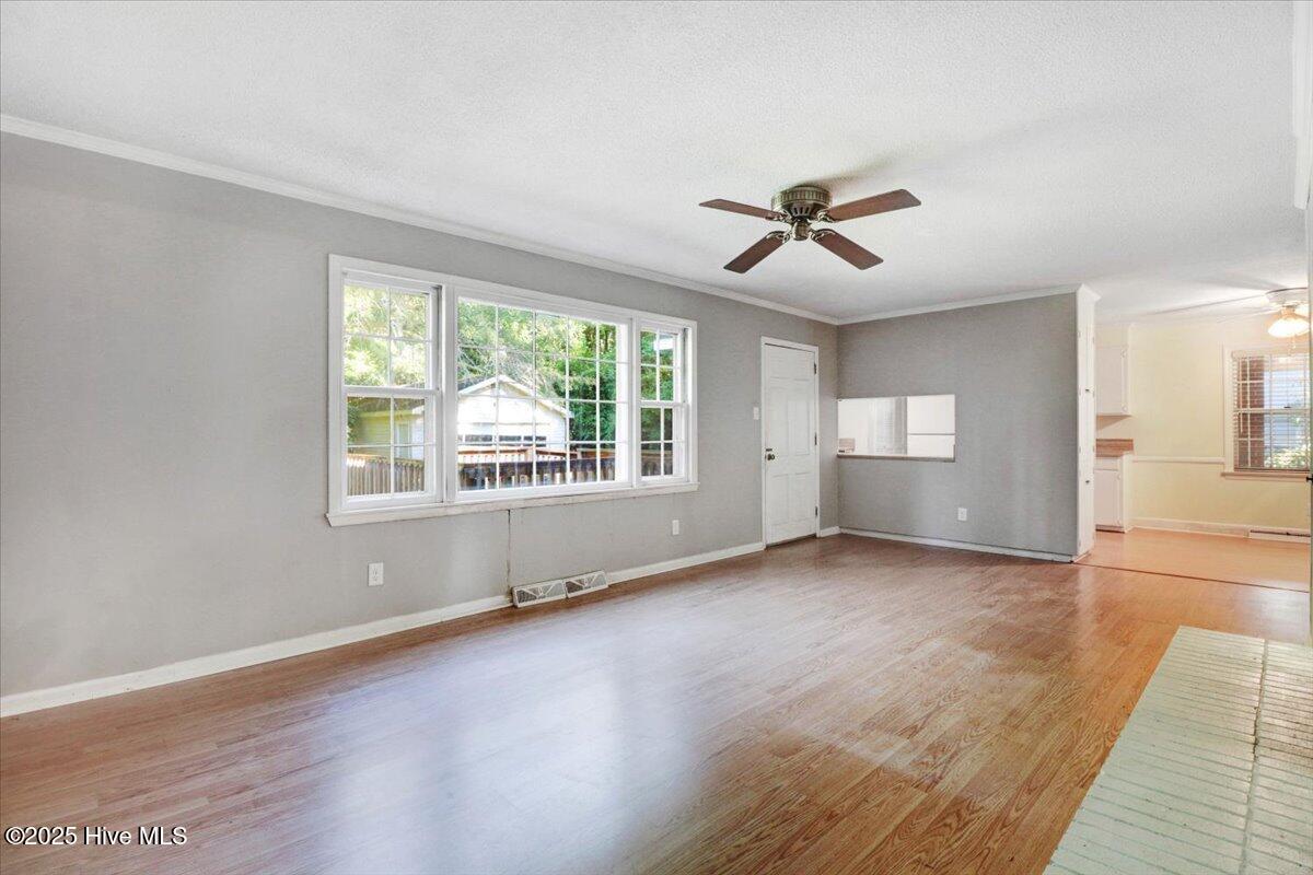 2102 Hardee Road Kinston, NC 28504 - Photo 14 of 28 14-2102 Hardee Rd-14