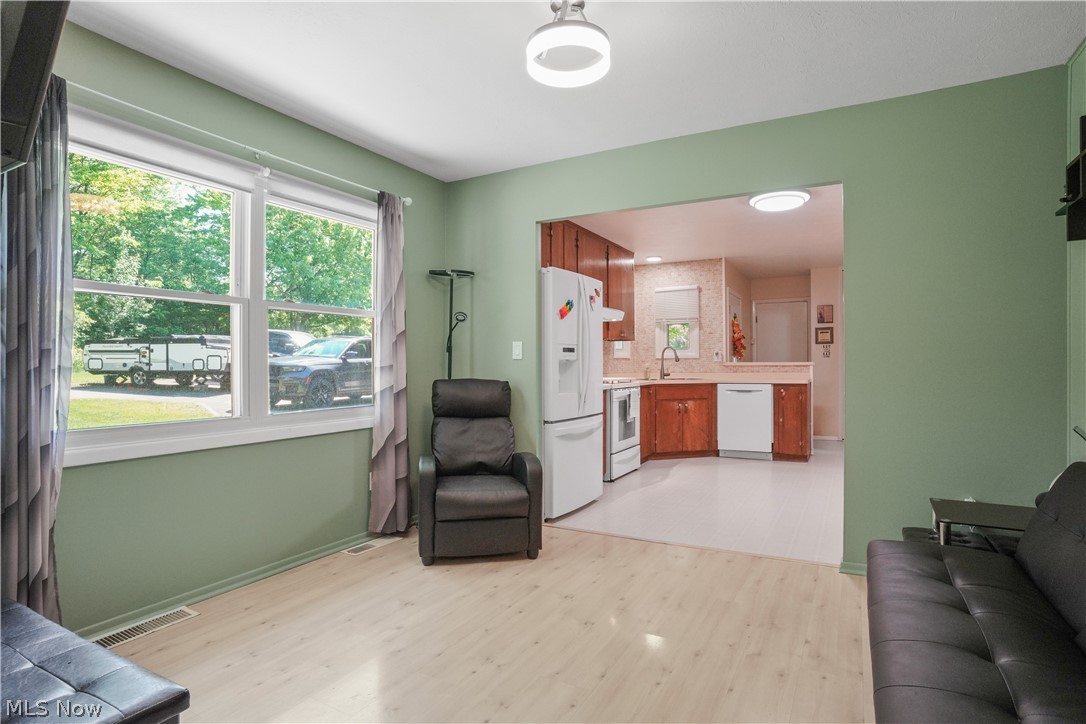 15930 Ridge Road North Royalton, OH 44133 - Photo 7 of 50 Gallery Image 7