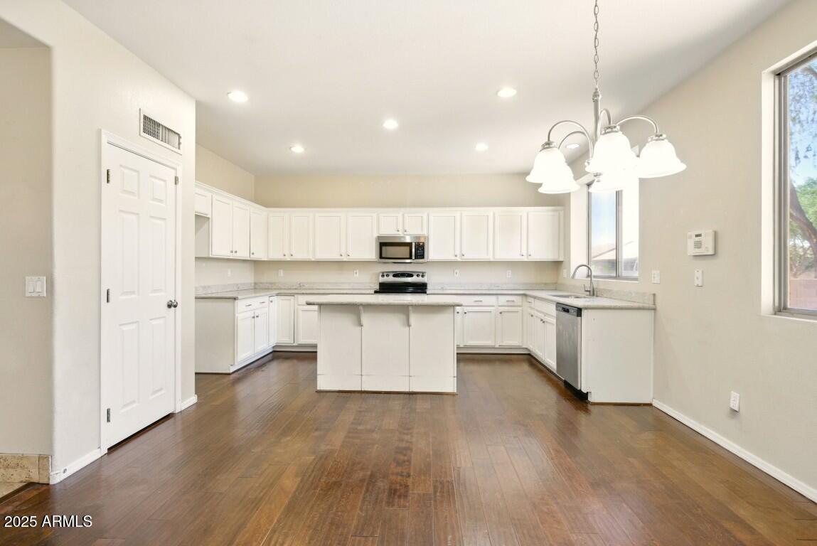 2880 East Nunneley Road Gilbert, AZ 85296 - Photo 11 of 61 Glp-20